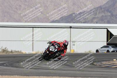 media/Jan-15-2026-Racers Edge (Thu) [[dfebeb70ab]]/2-A Group/Session 3 (Turn 16)/